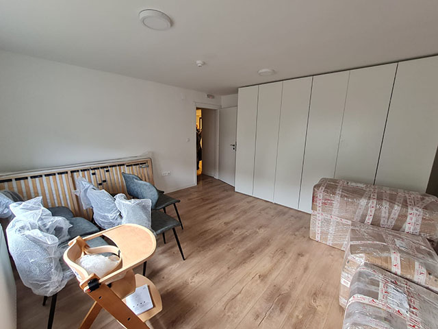 Detalj iz sigurne i tajne kuće u Lici gdje može boraviti osam osoba                                                                                                                                                                                       